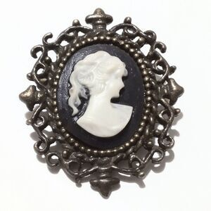 Vintage Bronze Tone Black and White Cameo Brooch Pin